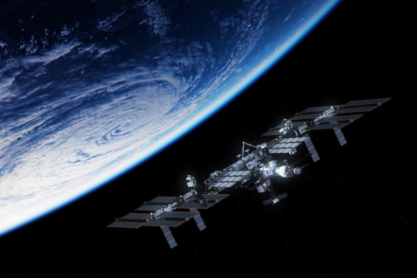 NASA yêu cầu châm lửa trên trạm vũ trụ ISS: thí nghiệm bắt buộc, không phải làm cho vui 11