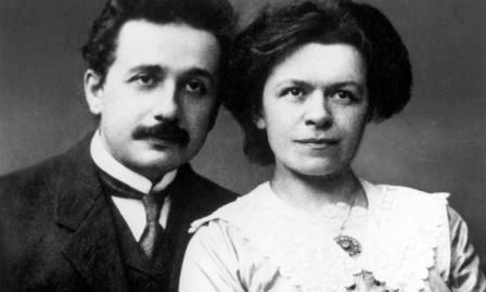 Albert Einstein nhà vật lí thiên tài của mọi thiên tài