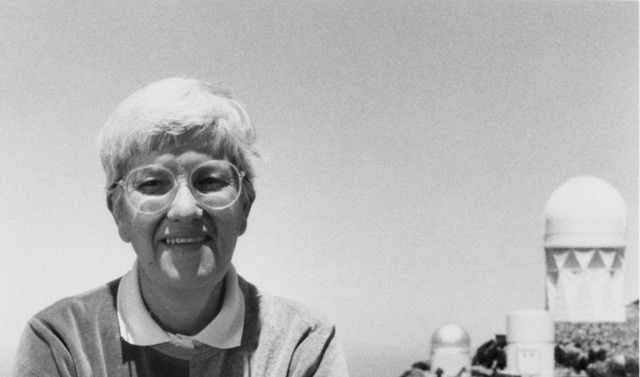 Vera Rubin là một người ủng hộ mạnh mẽ phụ nữ trong khoa học.